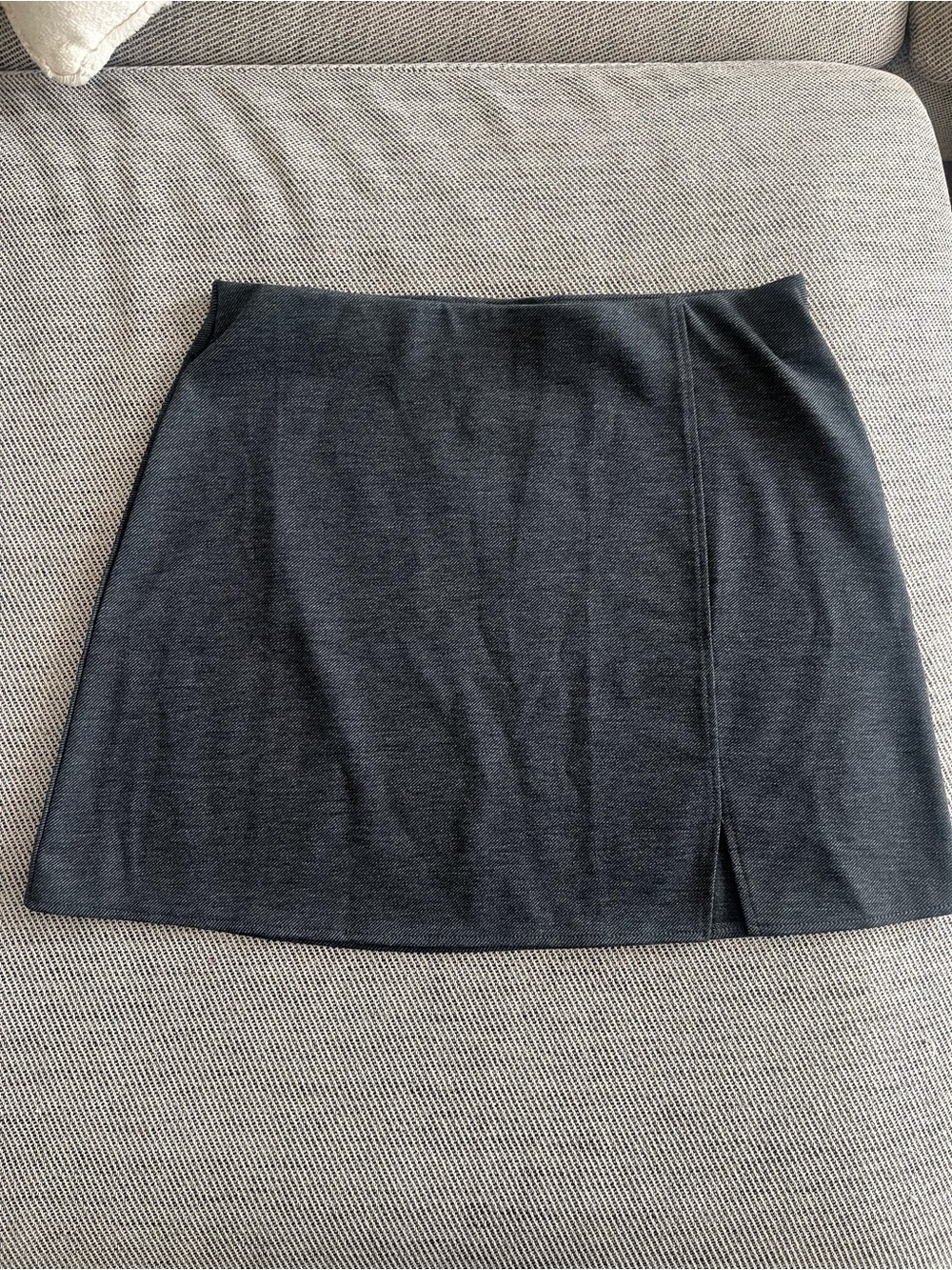 H&M grey Mini Skirt with Subtle Front Slit